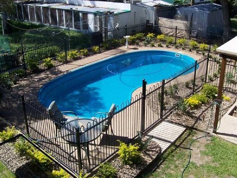 6 Nona Street, Bowen QLD 4805