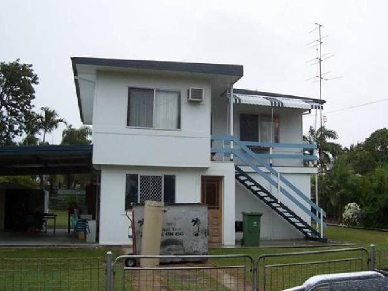 19 Leichhardt Street, Bowen QLD 4805