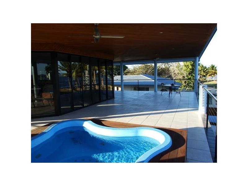 8 Quay Street, Bowen QLD 4805