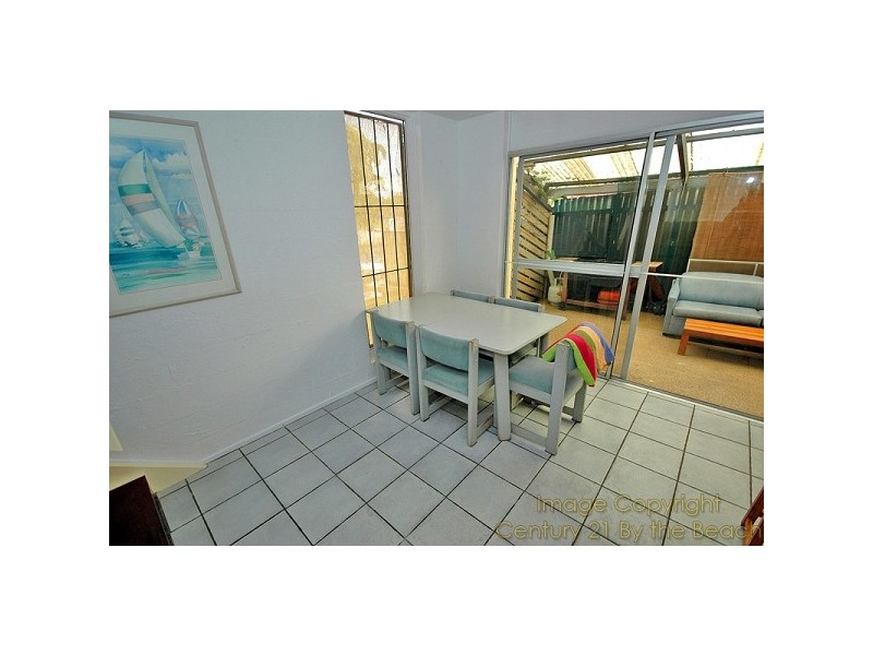 5 / 21 Pangarinda Place, Mooloolaba QLD 4557