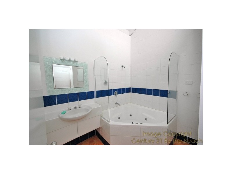 5 / 21 Pangarinda Place, Mooloolaba QLD 4557
