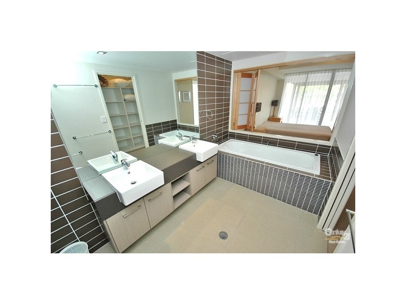 Alexandra Headland QLD 4572