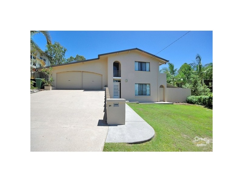 10 Lentara Crescent, Mooloolaba QLD 4557