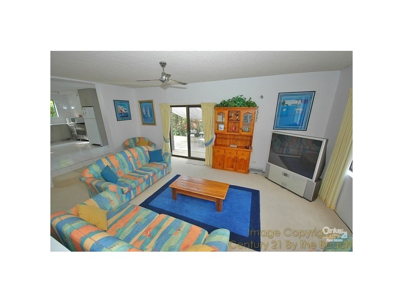 10 Lentara Crescent, Mooloolaba QLD 4557