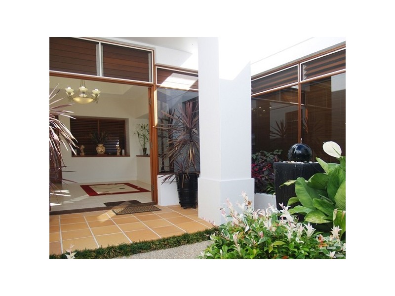 Minyama QLD 4575