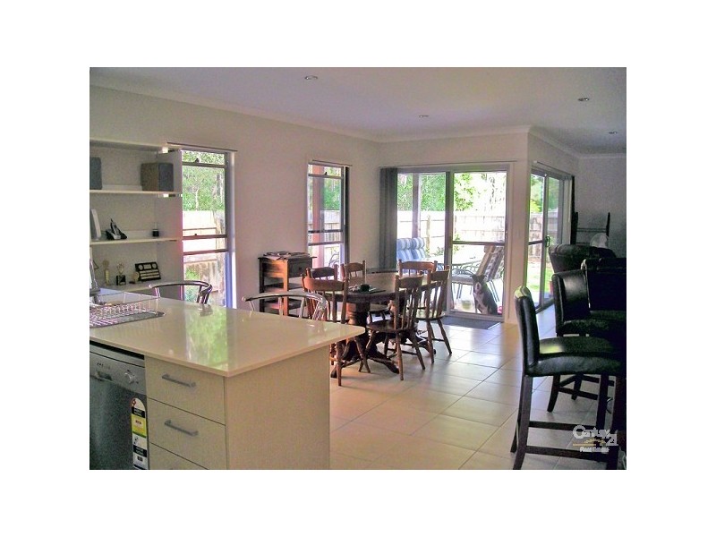 1 Fairy Wren Ct, Beerwah QLD 4519