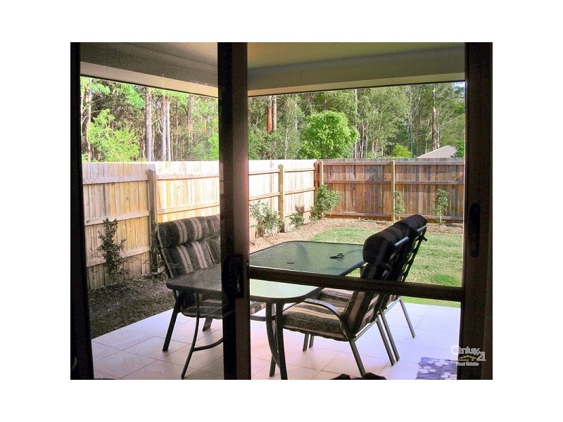 1 Fairy Wren Ct, Beerwah QLD 4519