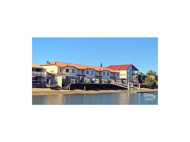 Unit 2 / 8 Yallanga Place, Mooloolaba QLD 4557