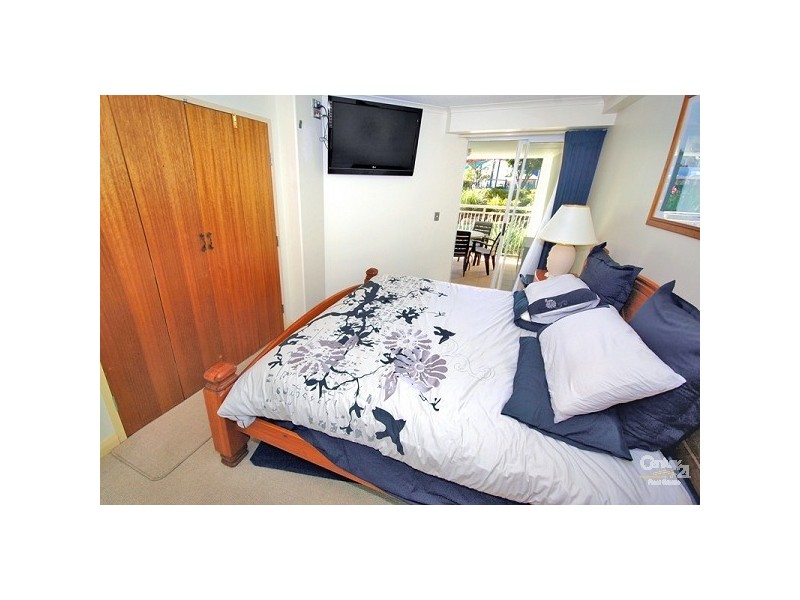 Alexandra Headland QLD 4572