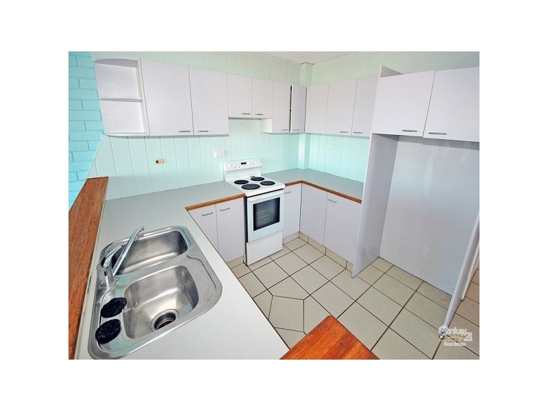 10/11-13 Pangarinda Place, Mooloolaba QLD 4557