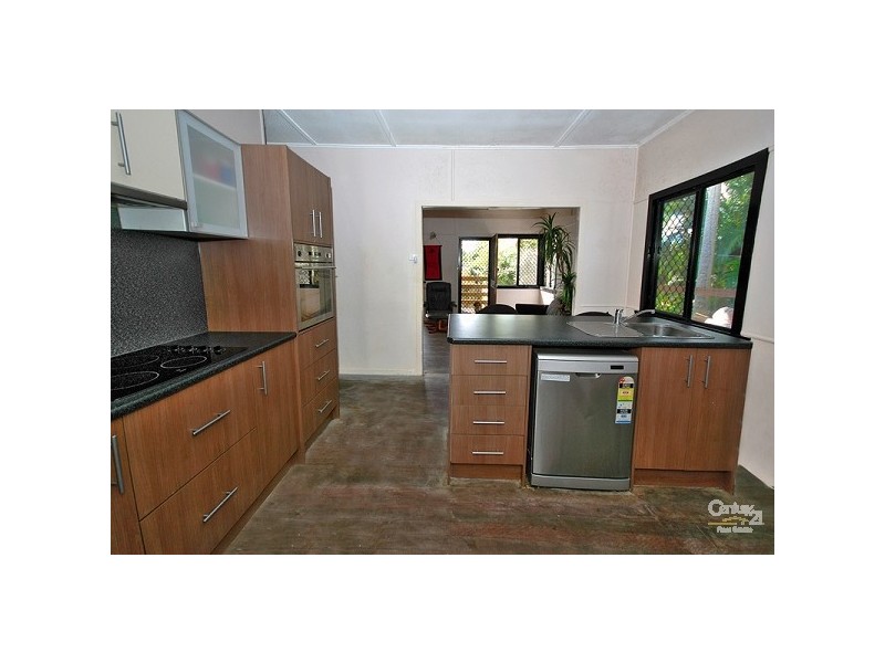 62 McKenzie Road, Woombye QLD 4559