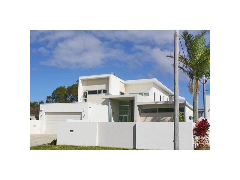 14 Yulunga Place, Mooloolaba QLD 4557