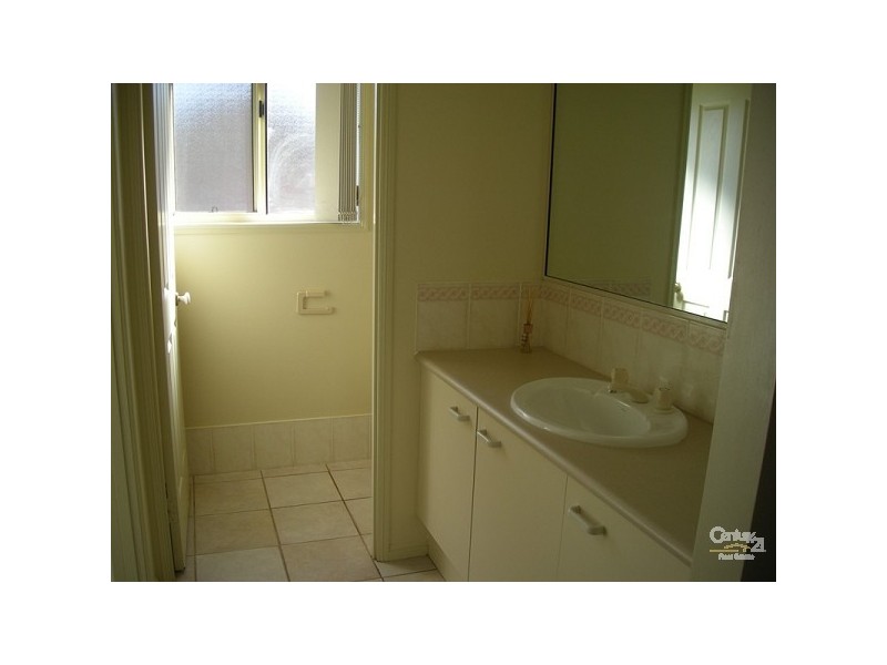 236 Karawatha, Mountain Creek QLD 4557