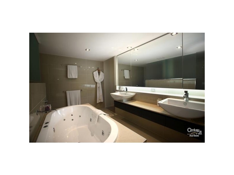 Alexandra Headland QLD 4572