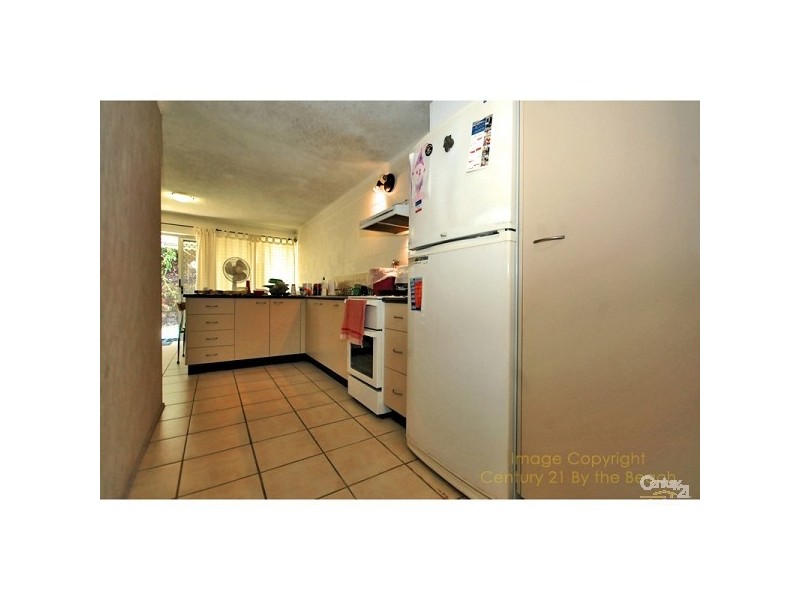 1/42 Toorumbee Drive, Mooloolaba QLD 4557