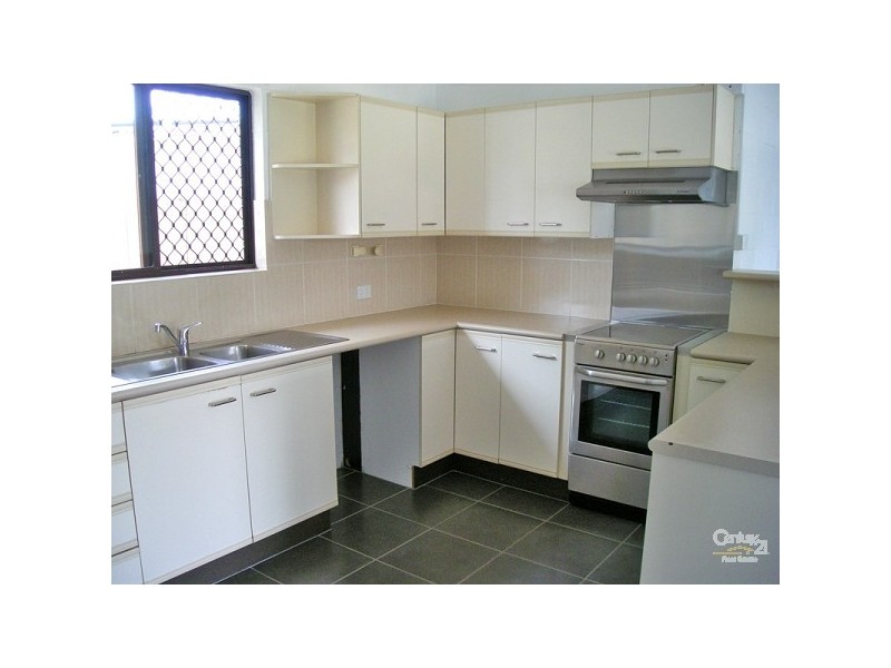 1/12 Balemo Street, Battery Hill QLD 4551