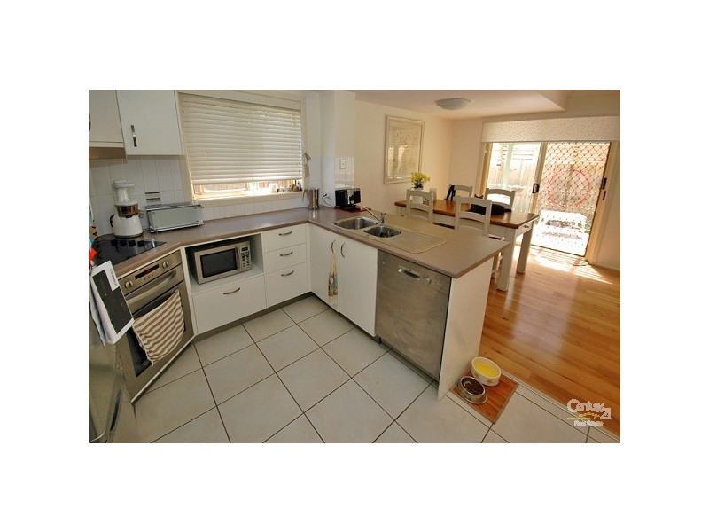 2 / 3 Bahlaka Street, Mooloolaba QLD 4557