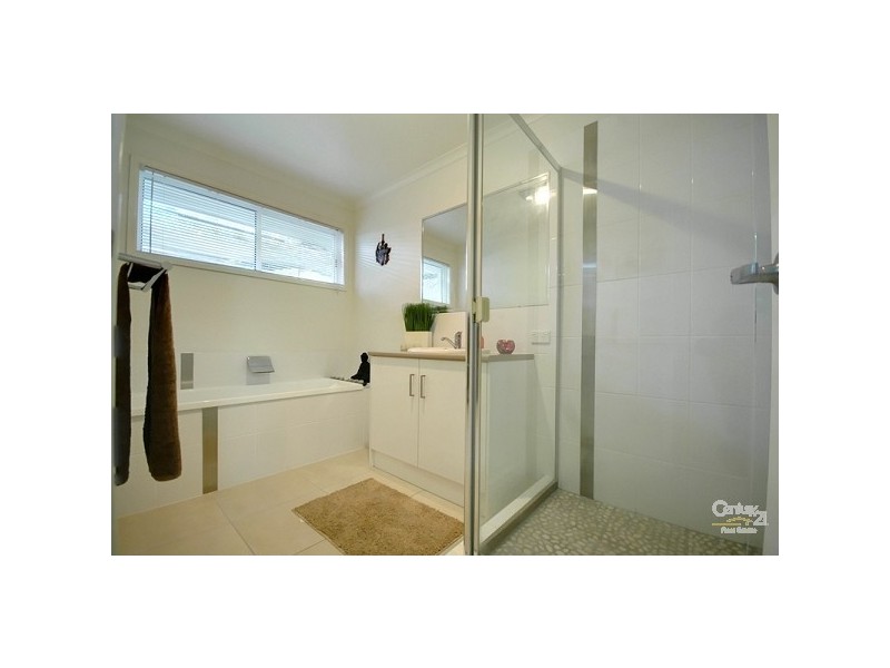 23 Riveroak Way, Sippy Downs QLD 4556