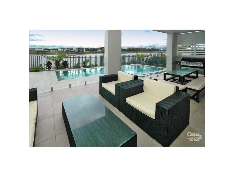 9 Reef Court, Birtinya QLD 4575