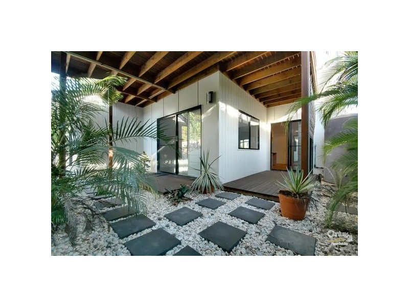 13 Kawana Street, Alexandra Headland QLD 4572