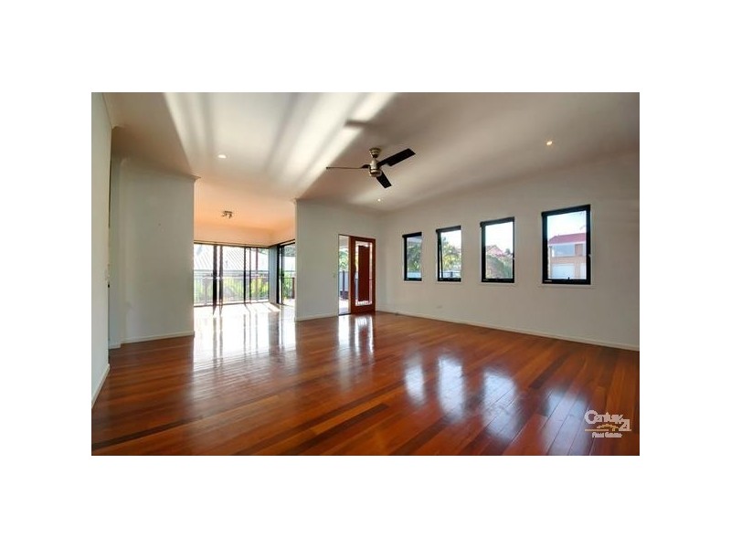 13 Kawana Street, Alexandra Headland QLD 4572