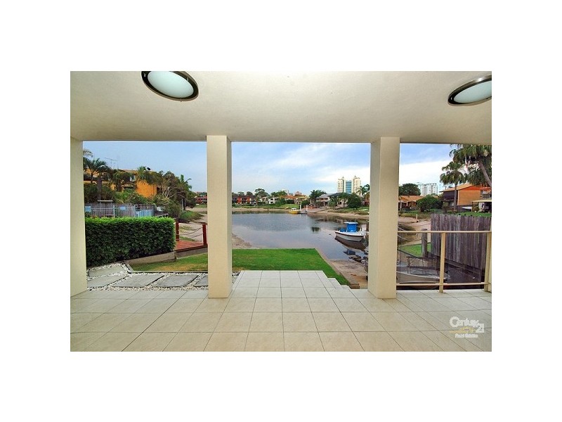 1/28 Tarcoola Avenue, Mooloolaba QLD 4557