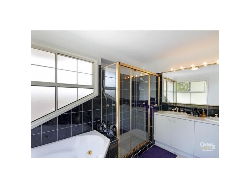 90 Chelsea Crescent, Minyama QLD 4575