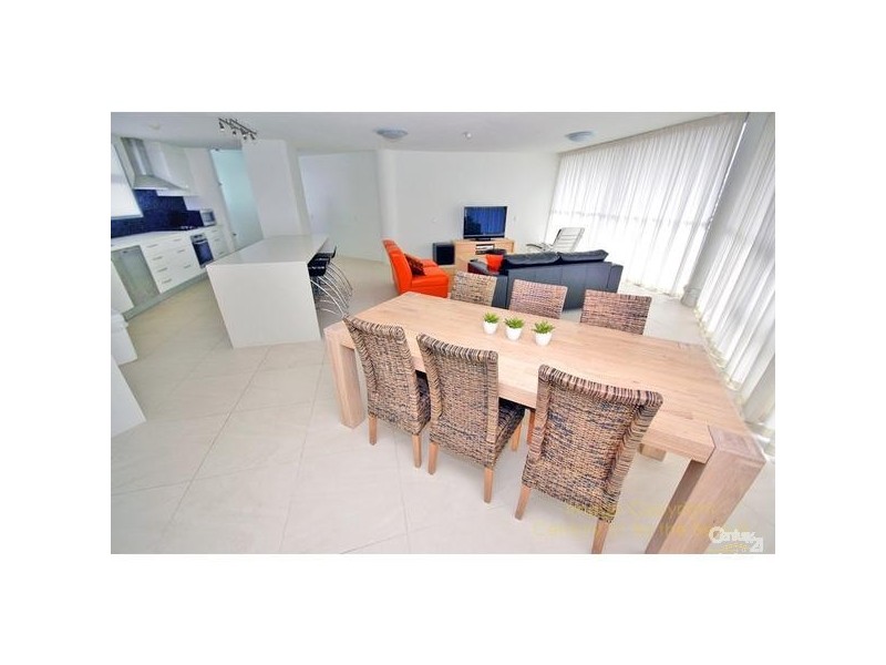 14/2 Brisbane Road, Mooloolaba QLD 4557