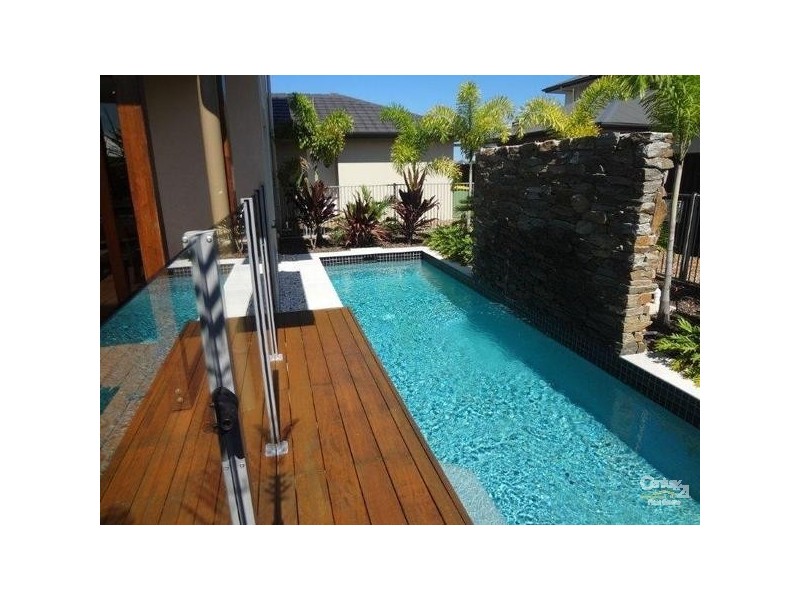 26 Tomkins Esplanade, Birtinya QLD 4575