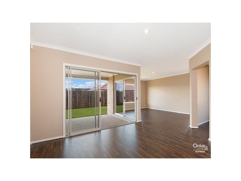 21 Hillsborough Circuit, Mountain Creek QLD 4557