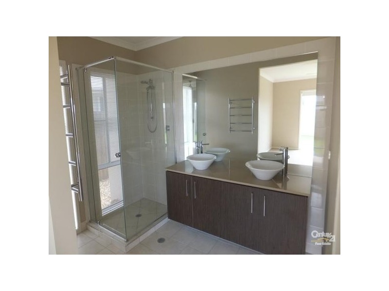 9 Heliconia Street, Mountain Creek QLD 4557