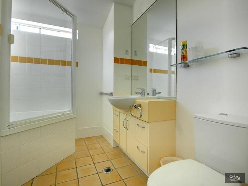 Alexandra Headland QLD 4572