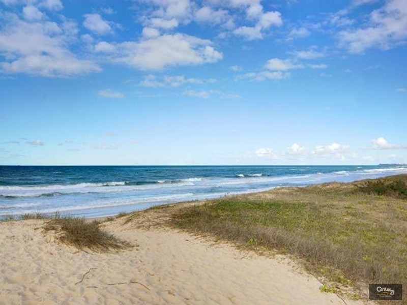 119 Oceanic Drive, Warana QLD 4575