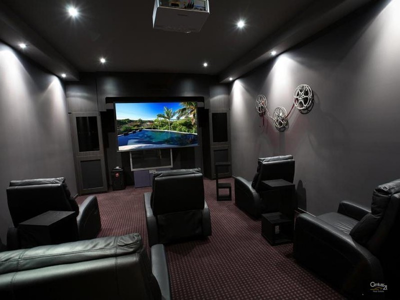 Alexandra Headland QLD 4572