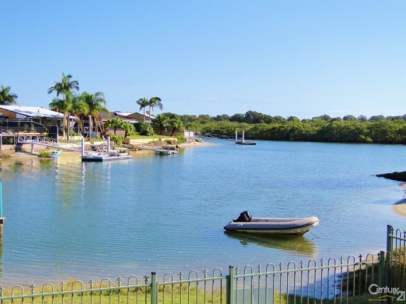 3 Ewinga Court, Mountain Creek QLD 4557