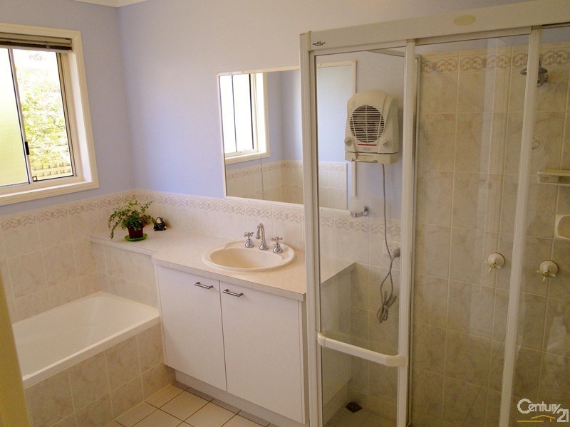 3 Ewinga Court, Mountain Creek QLD 4557