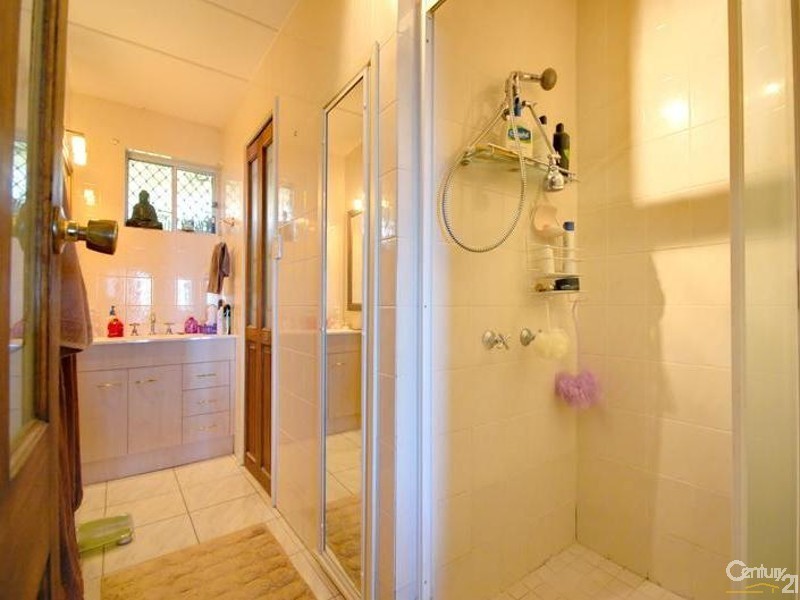 2/254 Alexandra Parade, Alexandra Headland QLD 4572