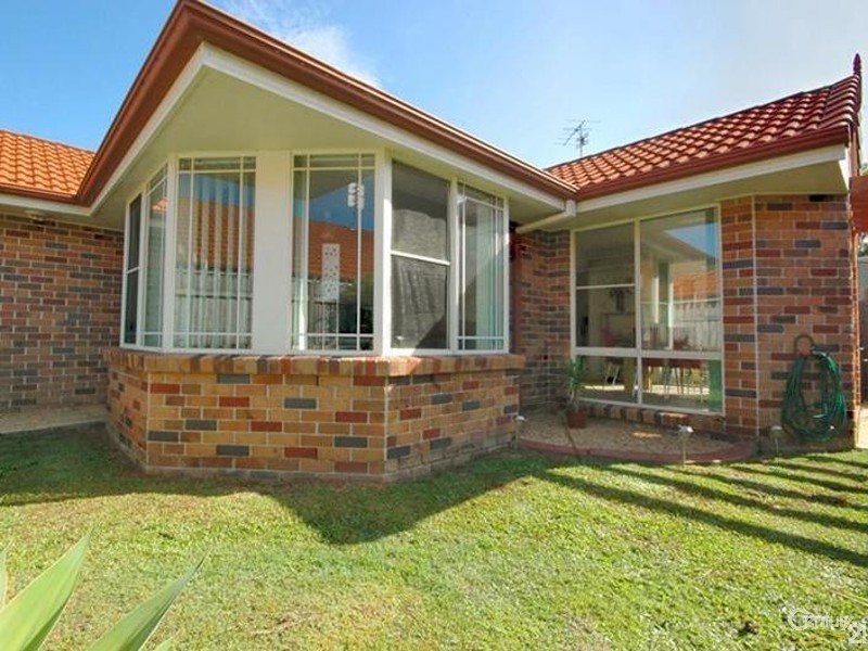 1/84 Parkway Drive, Mooloolaba QLD 4557