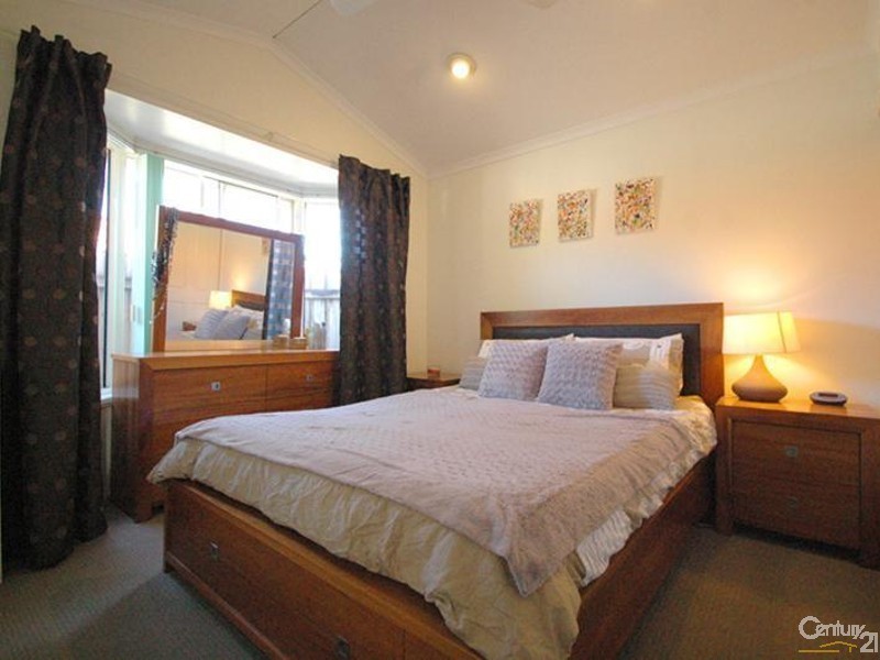 1/84 Parkway Drive, Mooloolaba QLD 4557