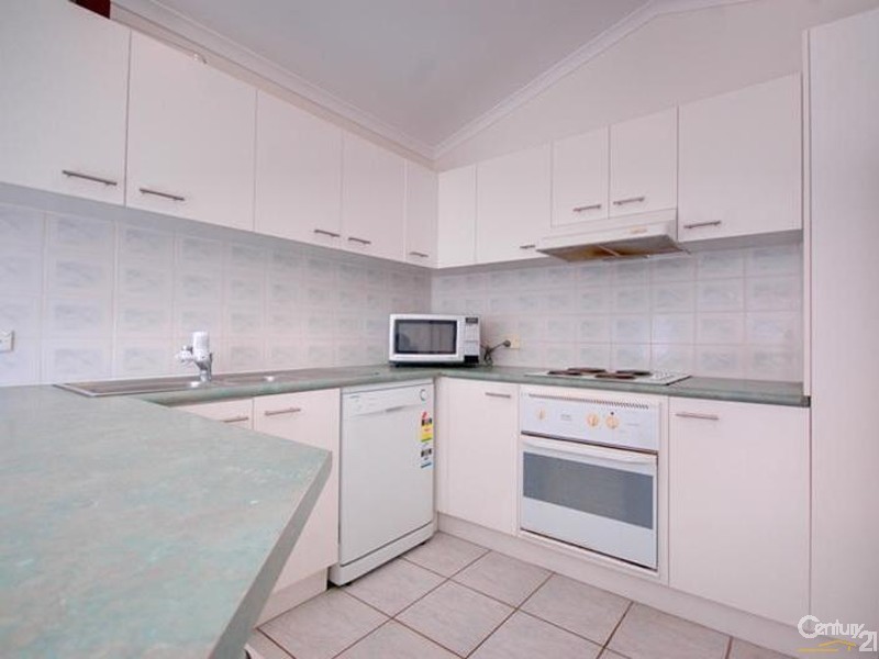 1/84 Parkway Drive, Mooloolaba QLD 4557