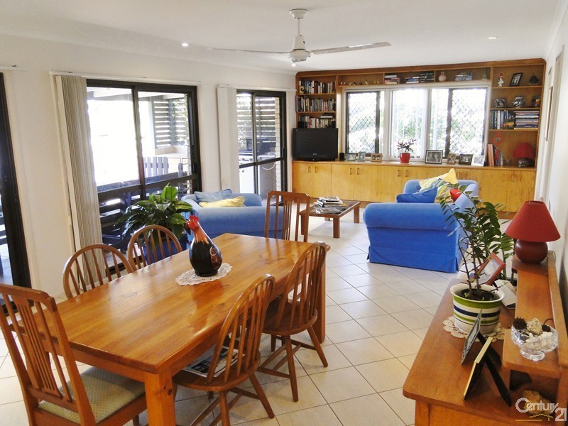 12 Karloo Court, Mountain Creek QLD 4557