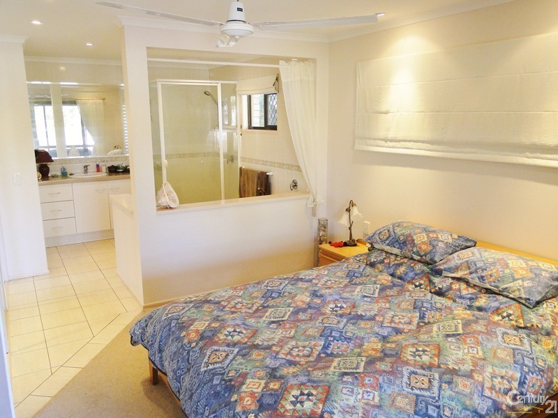 12 Karloo Court, Mountain Creek QLD 4557