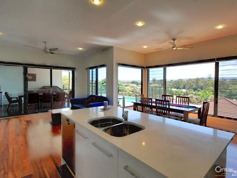 8 Black Myrtle Court, Woombye QLD 4559