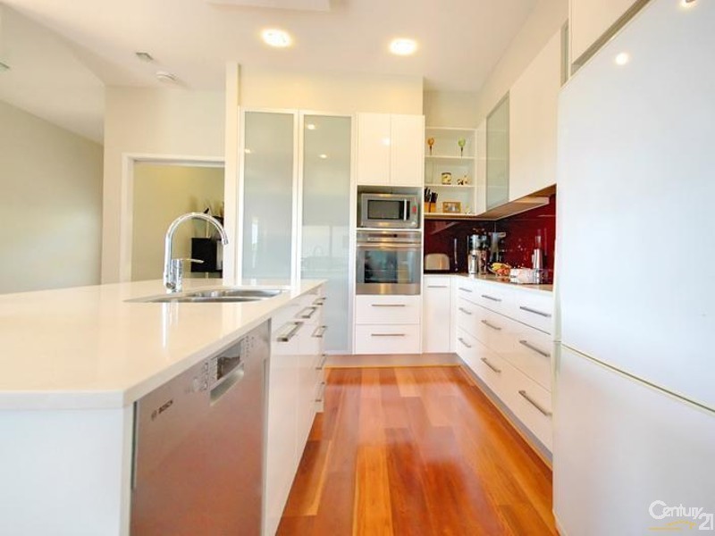 8 Black Myrtle Court, Woombye QLD 4559