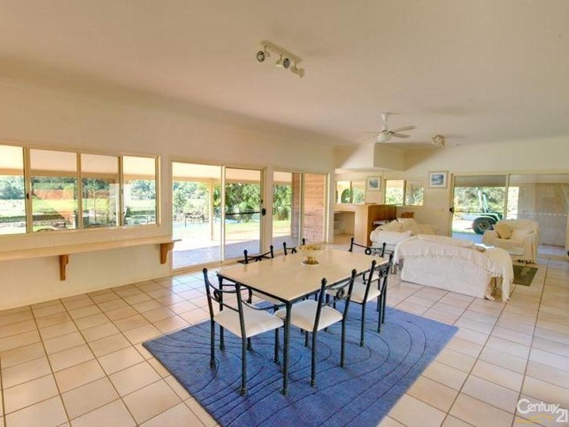 384 Blackall Range Road, Woombye QLD 4559