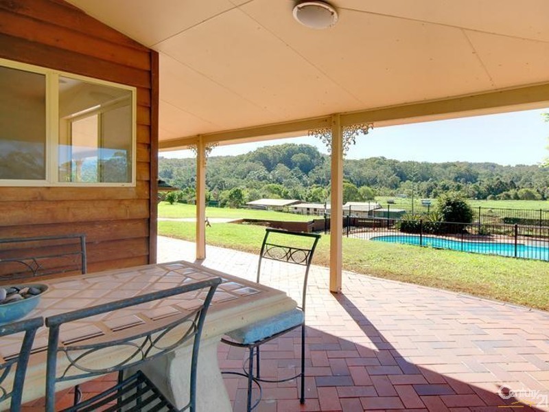 384 Blackall Range Road, Woombye QLD 4559