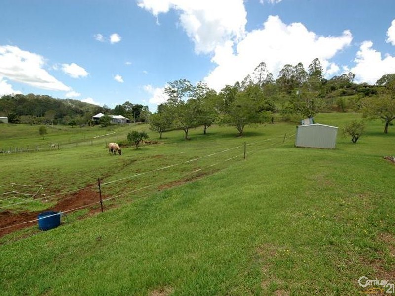 384 Blackall Range Road, Woombye QLD 4559
