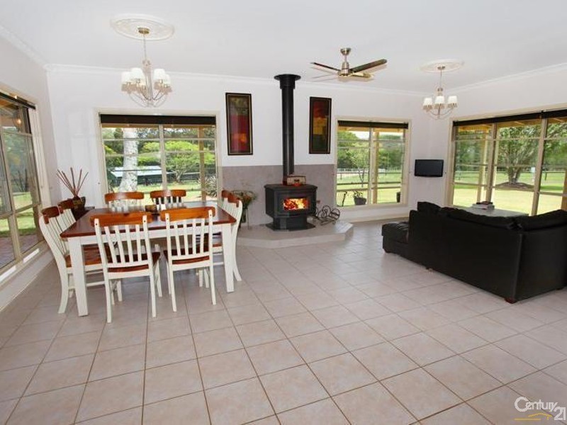 72 Willandra Place, Kureelpa QLD 4560