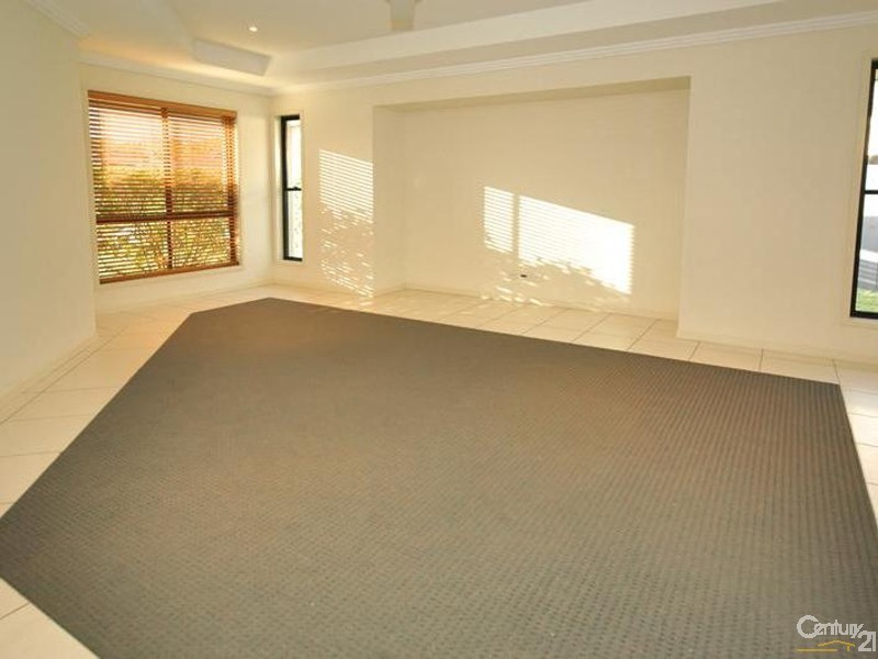 Mountain Creek QLD 4557