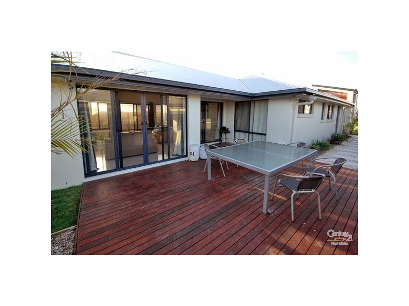 20 Yellow Fin Circuit, Mountain Creek QLD 4557